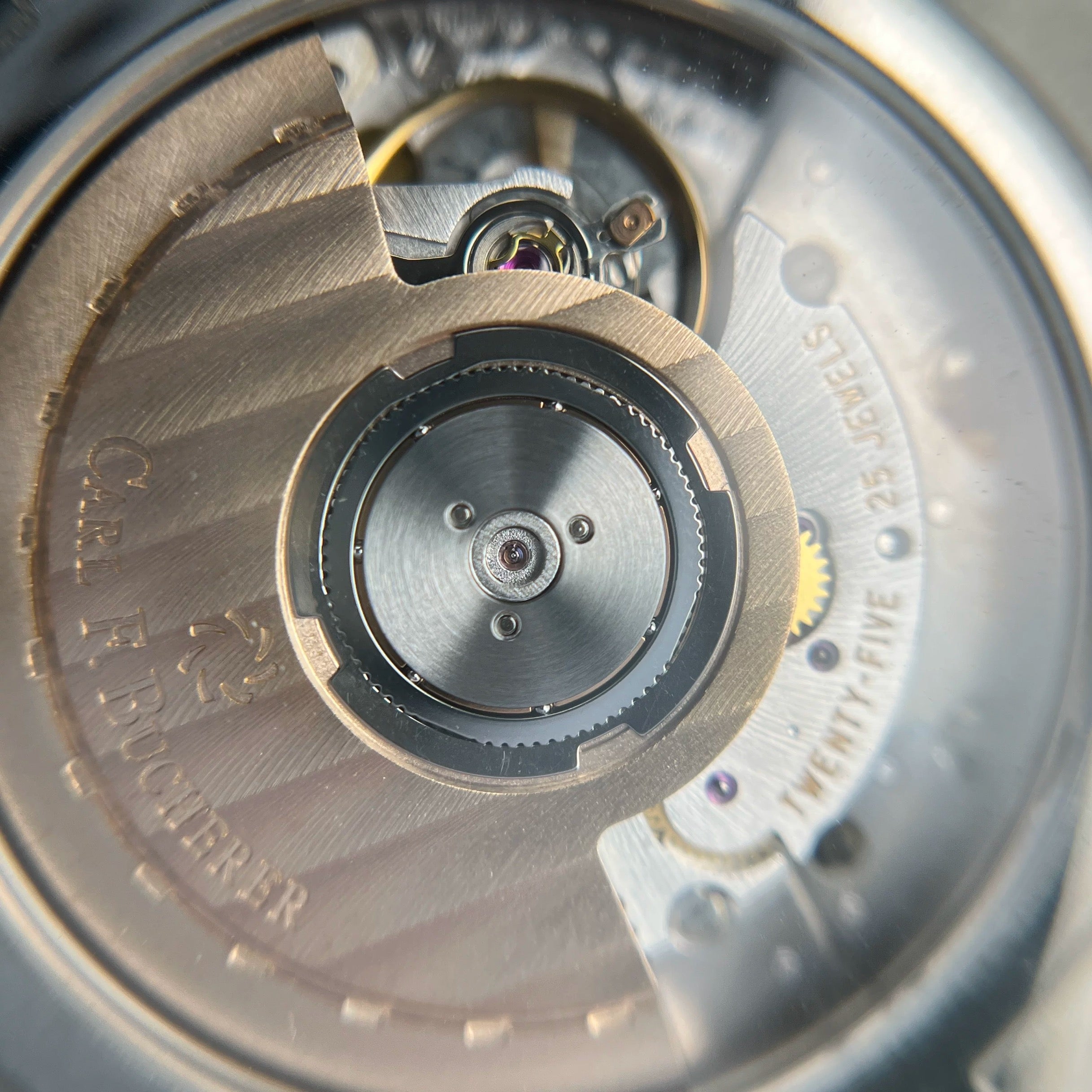 Carl F. Bucherer Manero AutoDate 38mm Full Set