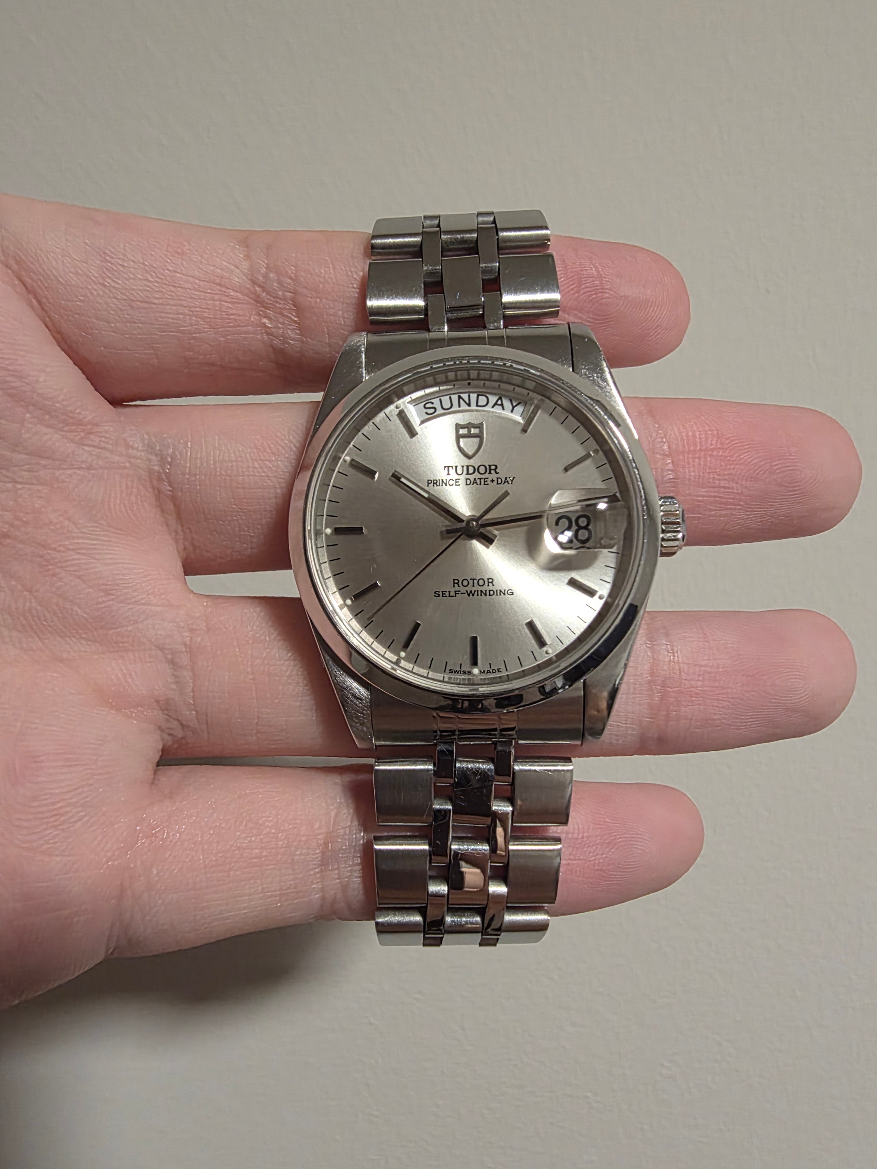 Tudor Prince Date Day 76200-0009