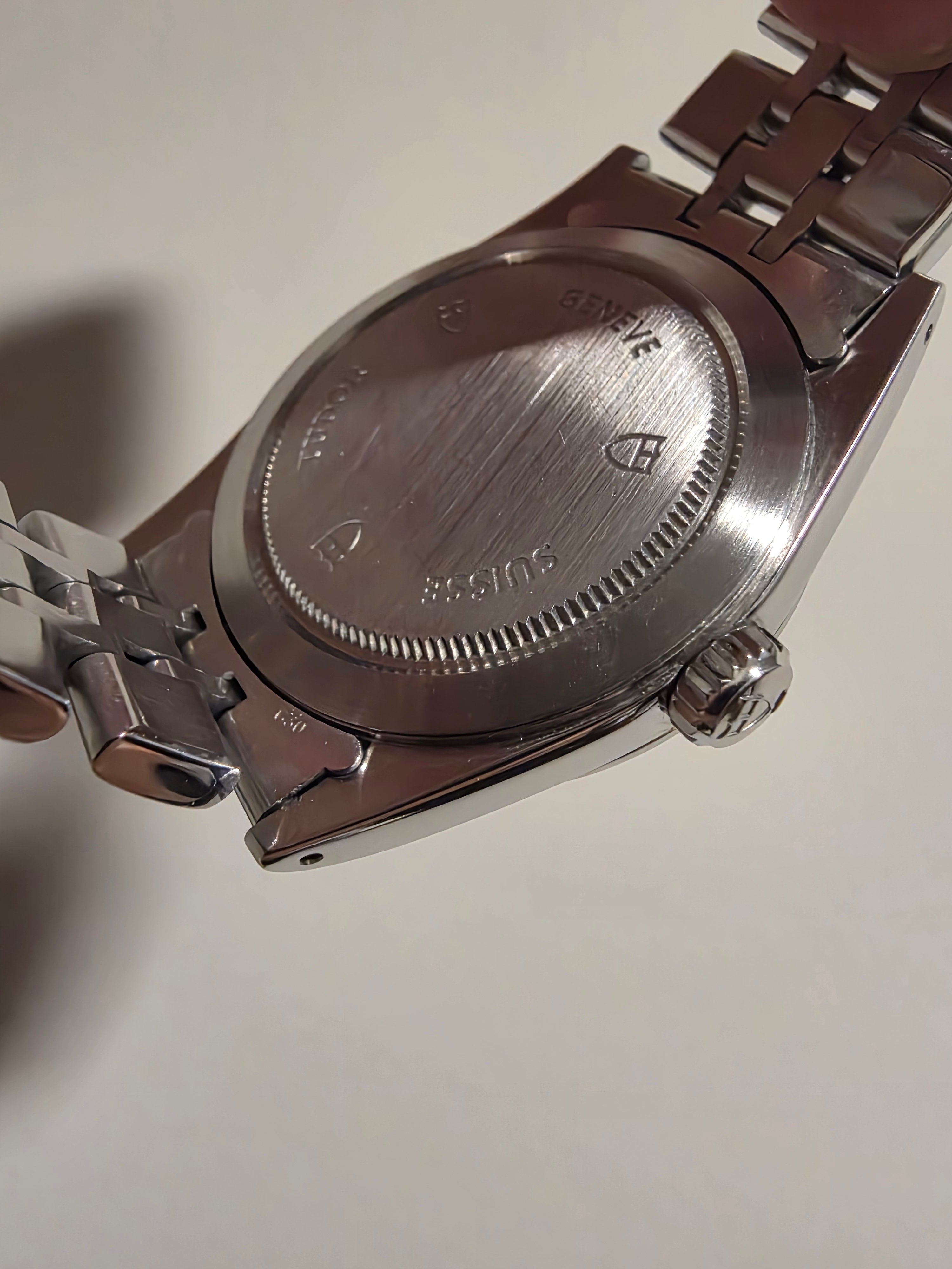 Tudor Prince Date Day 76200-0009