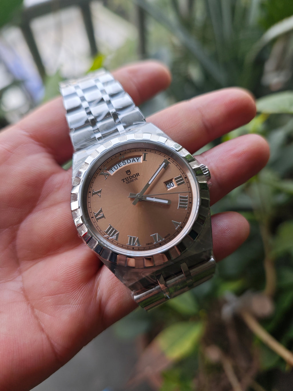 2025.10 BNIB Tudor Royal Salmon Dial 28600 41mm