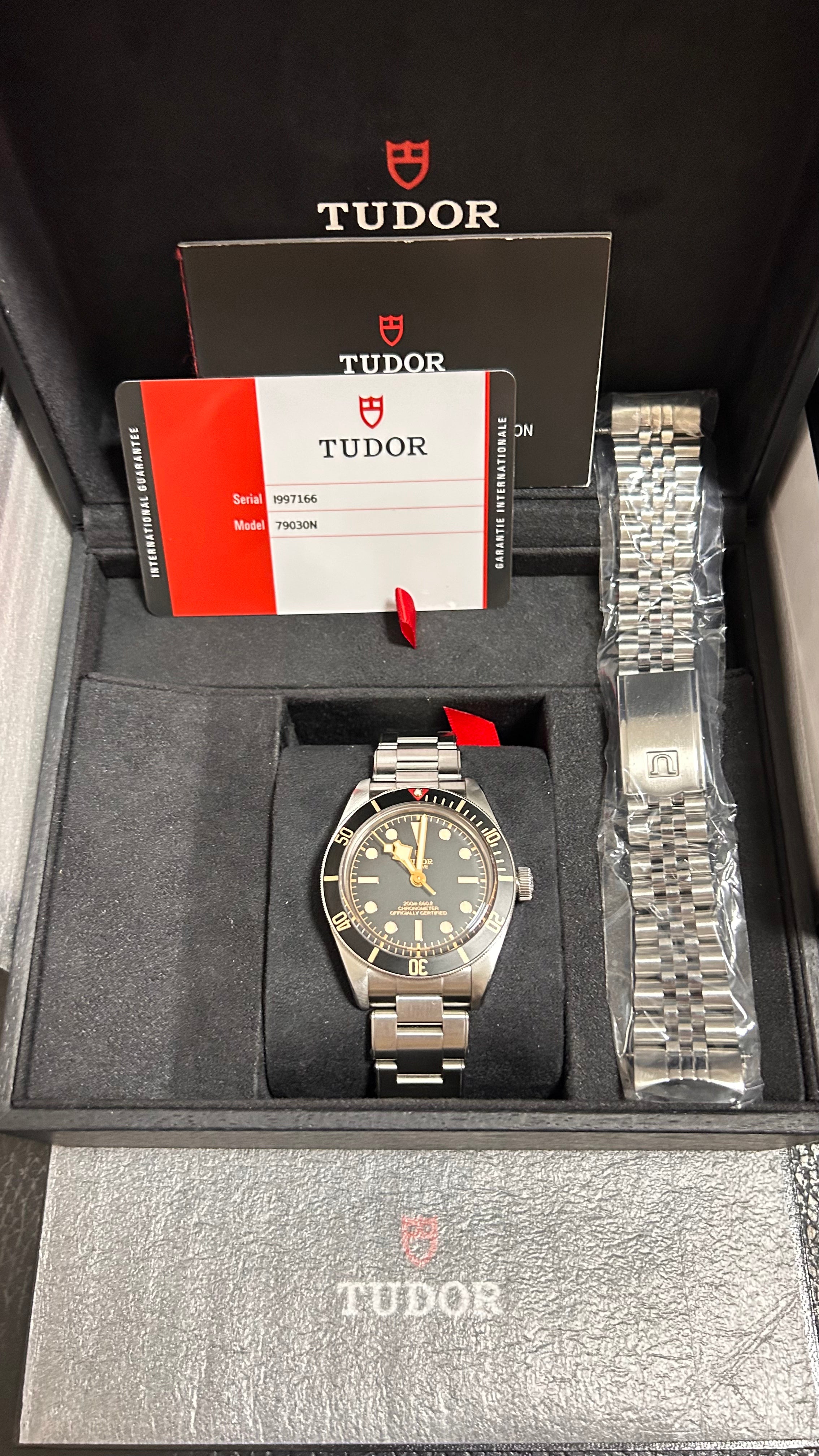 Tudor Black Bay 58 79030N 39mm Full Set